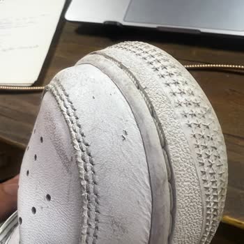 Kısa Sürede Yıpranan Ayakkabıma Mağazadan Dönüş Alamıyorum