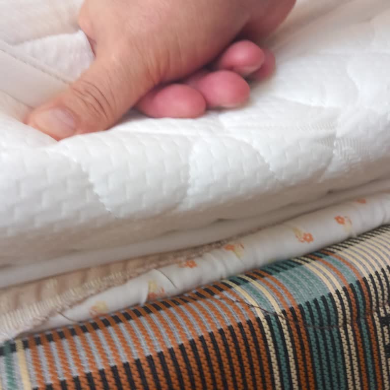 Aldığım Yatakta Kumaş Defosu Ve Yetersiz Destek, İade Talebime Cevap Alamıyorum