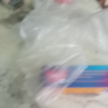 Aldığım Buzdolabı Poşetlerinin Hepsi İki Tarafı Da Açık Çıktı Mağdur Oldum