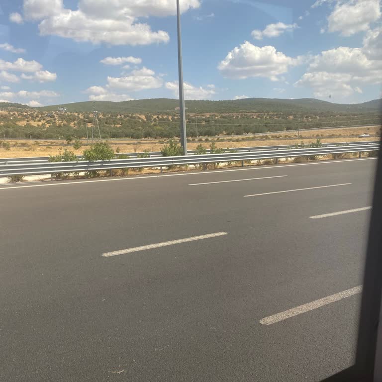 Kamil Koç Otobüsünde Otobanda Riskli Şoför Değişimi Endişesi