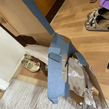 Ürün Kutusu Kötü Paketlenmiş Ve Hasarlı Geldi