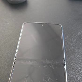 Samsung Flip 5 Ekran Sorunu Garanti Kapsamında Onarılmadı