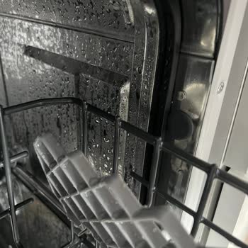 Windsor Yeni Aldığım Bulaşık Makinesi Kurutma Yapmıyor, Çözüm Yerine Ek Ücret Talep Ediliyor