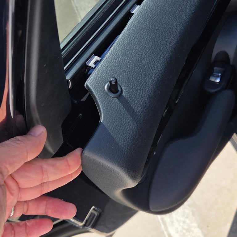 Mini Onarım Sonrası Kapı Döşemesinde Kalıcı Hasar Ve İletişim Sorunu