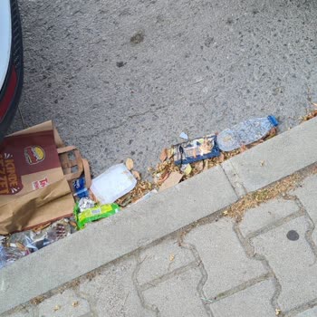 Kartal Belediyesi Kartal Propa Vista Çevresinde Kalıcı Temizlik Eksikliği