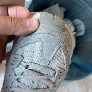 Kısa Sürede Yıpranan Skechers Ayakkabı Ve Reddedilen Şikayet Süreci