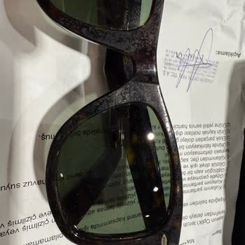 Satın Aldığım Rayban Gözlüğün Orijinalliğiyle İlgili Mağaza Ve Müşteri Hizmetleri İlgisizliği