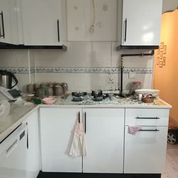 Beko Installed My BDE6060G Hood Wrong and It Fell Shattered to Pieces