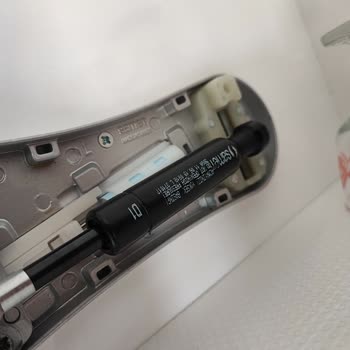 D1 Model Dolap Amortisörünü Bulamıyor Ve Satın Alamıyorum