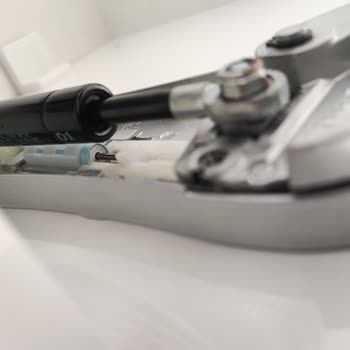 D1 Model Dolap Amortisörünü Bulamıyor Ve Satın Alamıyorum