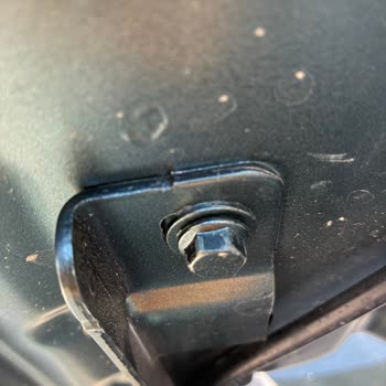 Sıfır Araçta Teslimat Anında Fabrikasyon Uygunsuzluk Ve Değişim Talebi