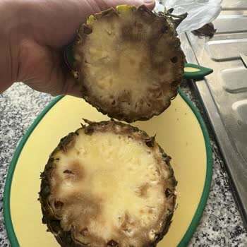 Bozuk Ananas Teslimatı Ve Yetersiz Kalite Kontrolü