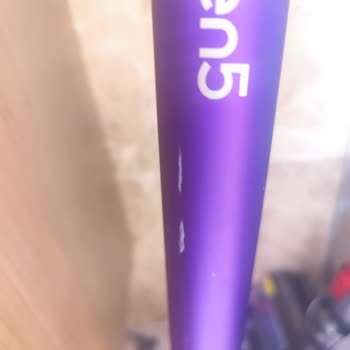 Dyson Süpürgede 13 Günde Boya Atması Ve Müşteri Hizmetlerinden Çözüm Alamadım