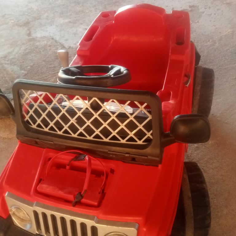 Pilsan Oyuncak Champion Marka Jeep Model Akülü Araba Arızası