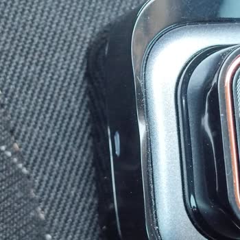 Araç Kamerası Sıcakta Yamuldu, Garanti Destek Vermiyor