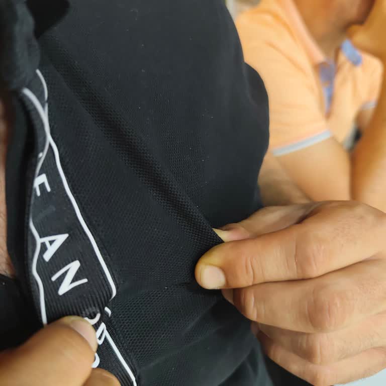 Lufian Tişörtte Küçülme Ve Yazıların Silinmesi Sonrası İade Talebim Reddedildi