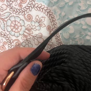 5 Ayda Parçalanan Çanta: Deri Ve Dikişlerde Ciddi Sorunlar