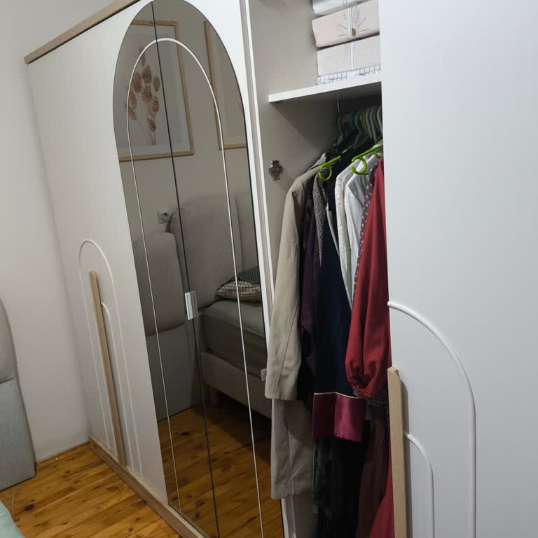 Eksik Gardırop Parçası İçin 2 Aydır Çözüm Sunulmuyor