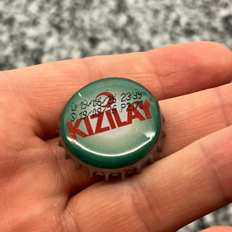 Kızılay Maden Suyunda Belirgin Plastik Tat Nedeniyle Ürünü Tüketemiyorum