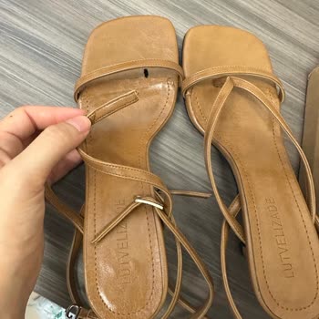 Deformeli Ayakkabı İçin Değişim Talebim Reddedildi, Sadece İade Sunuldu