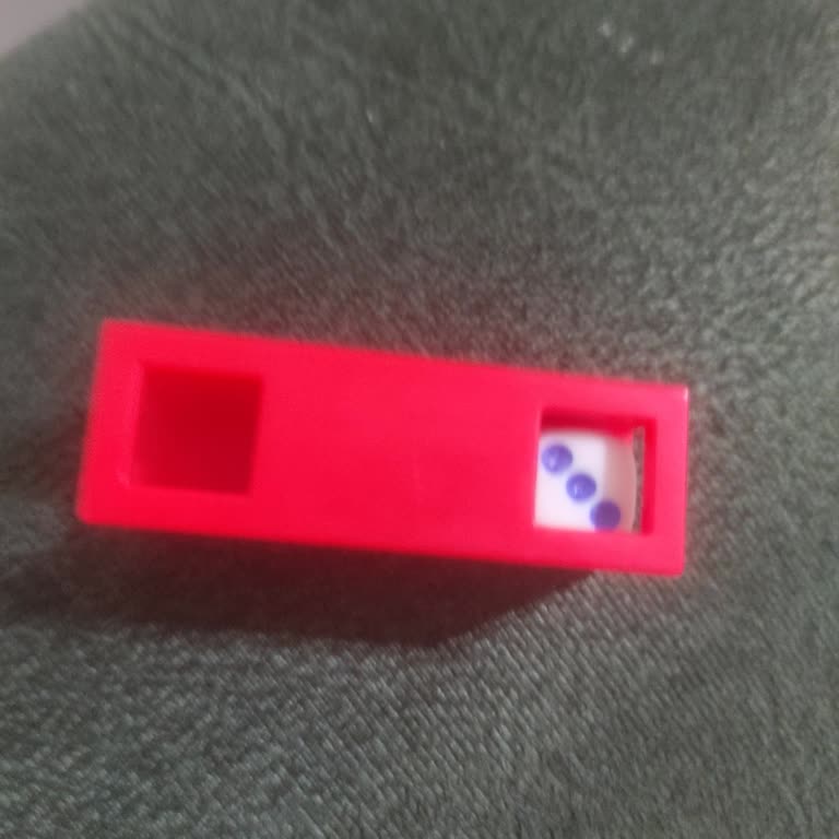 Toybox Sakız Kutusundan Çocuklara Uygun Olmayan Oyuncaklar Çıktı