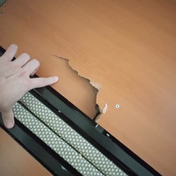 Montaj Sırasında Kırılan Bazanın Ücreti Ve Sorumluluğu Hakkında Şikayet