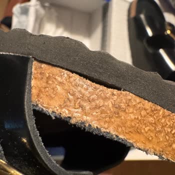 Migros Kısa Sürede Tabanı Açılan Birkenstock Terliğe İade Reddi Mağduriyeti