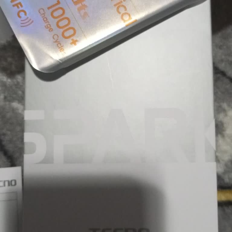 Tecno Ekran Işığı Devamlı Yanıp Sönüyor