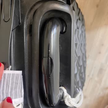 Antalya Havalimanı'nda Hasar Gören Bagajlarım İçin Acil Çözüm Talebi