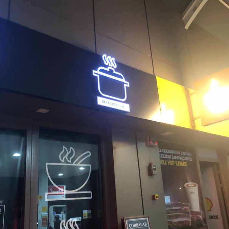 Shell İstasyonunda Sabah Saatlerinde Çocuklarla Tuvalet Mağduriyeti Yaşadık