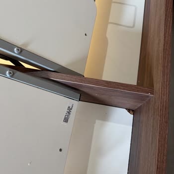 Üç Kez Hasarlı Ve Eksik Teslim Edilen Mobilyalar İçin İade Talebim Cevapsız Kaldı