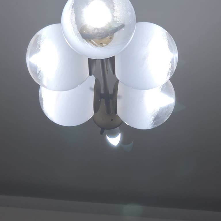 Kırılan Avize Camı İçin Yedek Parça Temin Edilmemesi