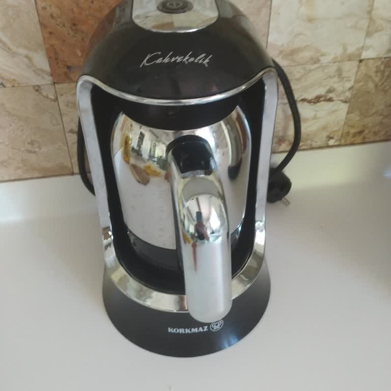 Kahve Makinem Tekrar Bozuldu, Para İadesi İstiyorum