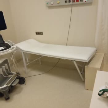 Pulcuoğlu Medikal Satın Aldığım Muayene Sedyesi Kısa Sürede Kırıldı, Para İadesi Talep Ediyorum