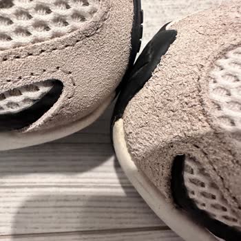 6 Günde Yıpranan Adidas Ayakkabı İçin İnceleme Reddedildi