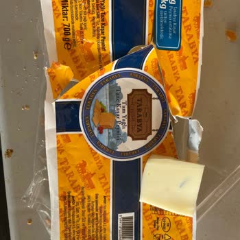 Kaşar Peynirinde Yabancı Madde Çıkması Ve Sağlık Endişesi