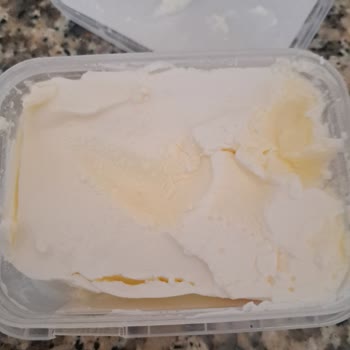 Taze Kaymakta Bozuk Tat Ve Mağduriyet