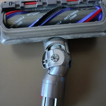 Dyson V15 Süpürge Başlık Arızası Ve Performans Sorunları Nedeniyle Hayal Kırıklığı