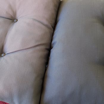 Rattan Oturma Grubu Minderleri Renk Solması Ve Yanlış Cam Gönderimi