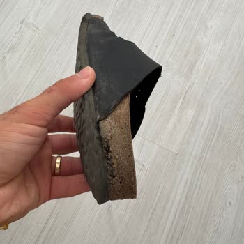 A101'den Alınan Birkenstock Terliğin 6 Günde Parçalanması Ve Müşteri Hizmetlerinden Yanıt Alınamaması