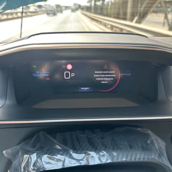 Sıfır Araçta Fabrika Hataları Ve Çözülmeyen Mağduriyet