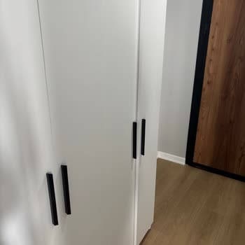 Hasarlı Gardırop Teslimatı Ve Yetersiz Müşteri Hizmeti