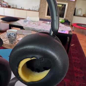 Yeni Alınan Kulaklıkta Hasar Ve Garanti Dışı İşlem Şoku