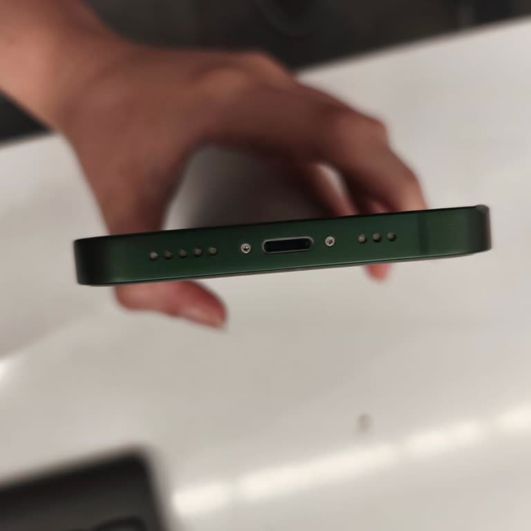 Garanti Kapsamında Olması Gereken Hoparlör Arızası İçin Yüksek Ücret Talebi