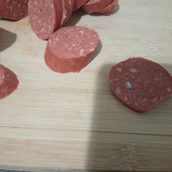 Beşler Sucuk Hünkar Piliç Sucuktan Çıkan Yabancı Madde