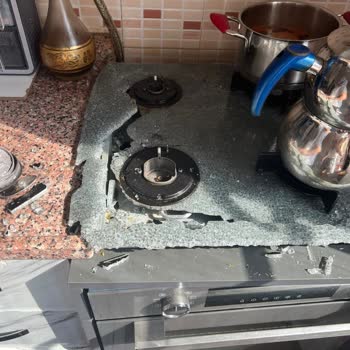 Ocağın Camı Patladı, Ailem Yaralandı Ve Çözüm Sunulmadı