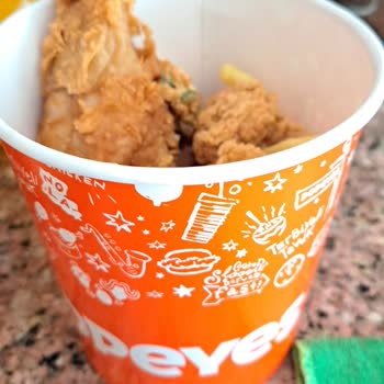Popeyes Ürünlerin Bir Kısmı Küflüydü