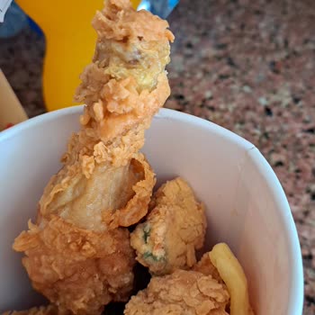 Popeyes Ürünlerin Bir Kısmı Küflüydü