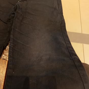 Pantolonun Renk Atması Ve Müşteri Suçlaması