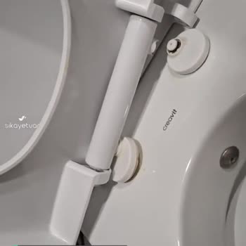 Creavit Klozet Kapağı Menteşesinin Ve Damperin Kısa Sürede Kırılması!